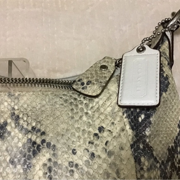 Coach Off White Kristin Embossed Python Hobo Bag L1169-191323 - Picture 5 of 13